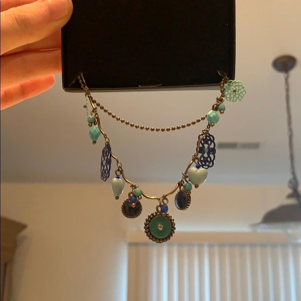 Dark and light blue Avon earrings and necklace set